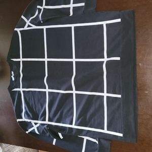 Aritzia Graphic Windowpane Crewneck Sweater Size 2 Est. size L/XL